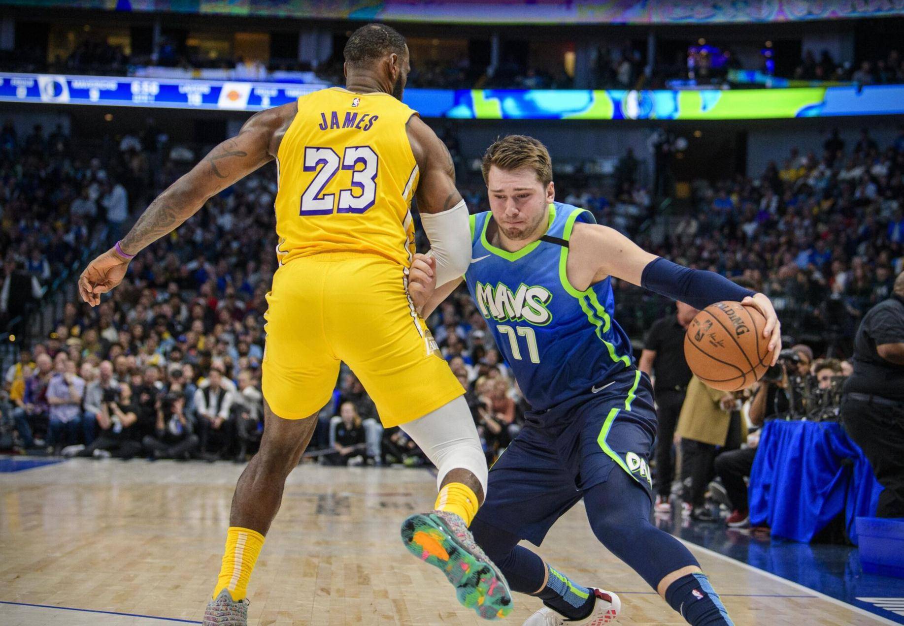 切尔西惊险取胜，向冠军发起冲击