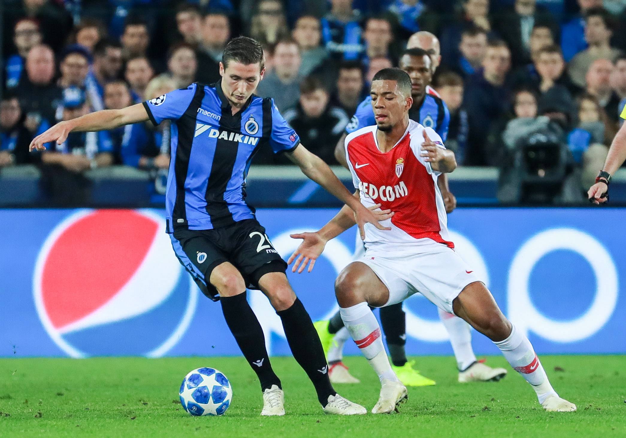 瓦力棋牌游戏-尼斯队战胜对手，稳固在欧洲赛场资格席位，争夺更好成绩的简单介绍