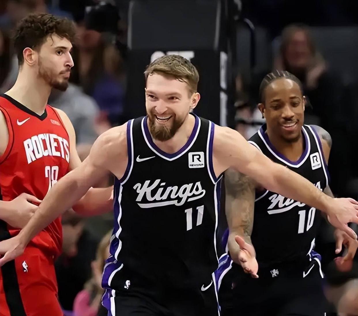 瓦力棋牌入口-包含灰熊队经理巧妙引援，球队整体实力大增的词条