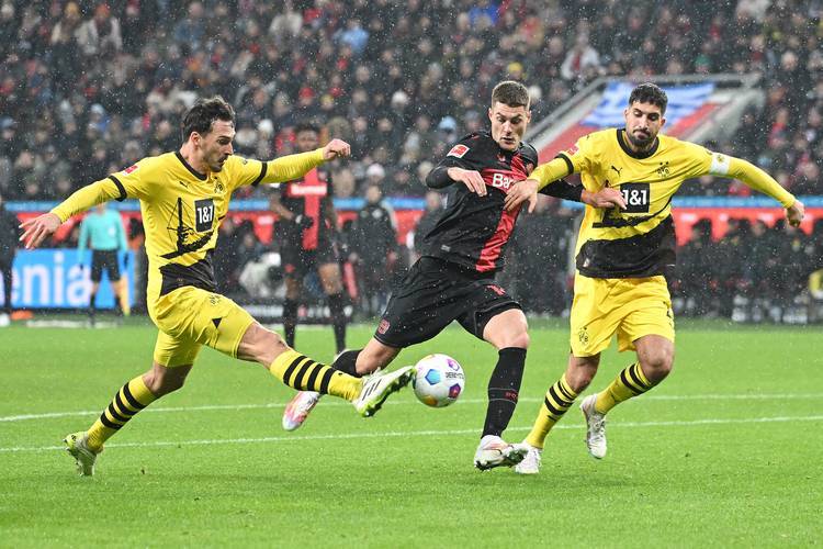 关于勒沃库森整体表现稳定，针对下场比赛加强训练的信息