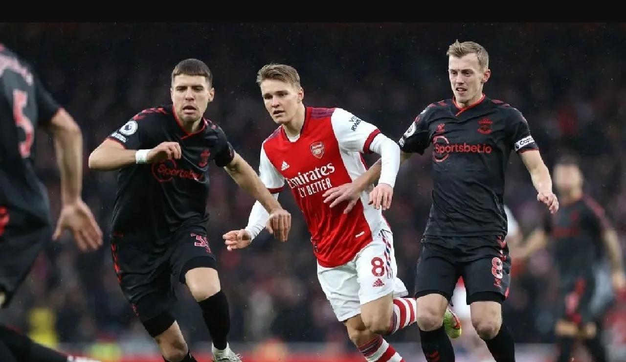 南安普顿战平对手，稳定局势