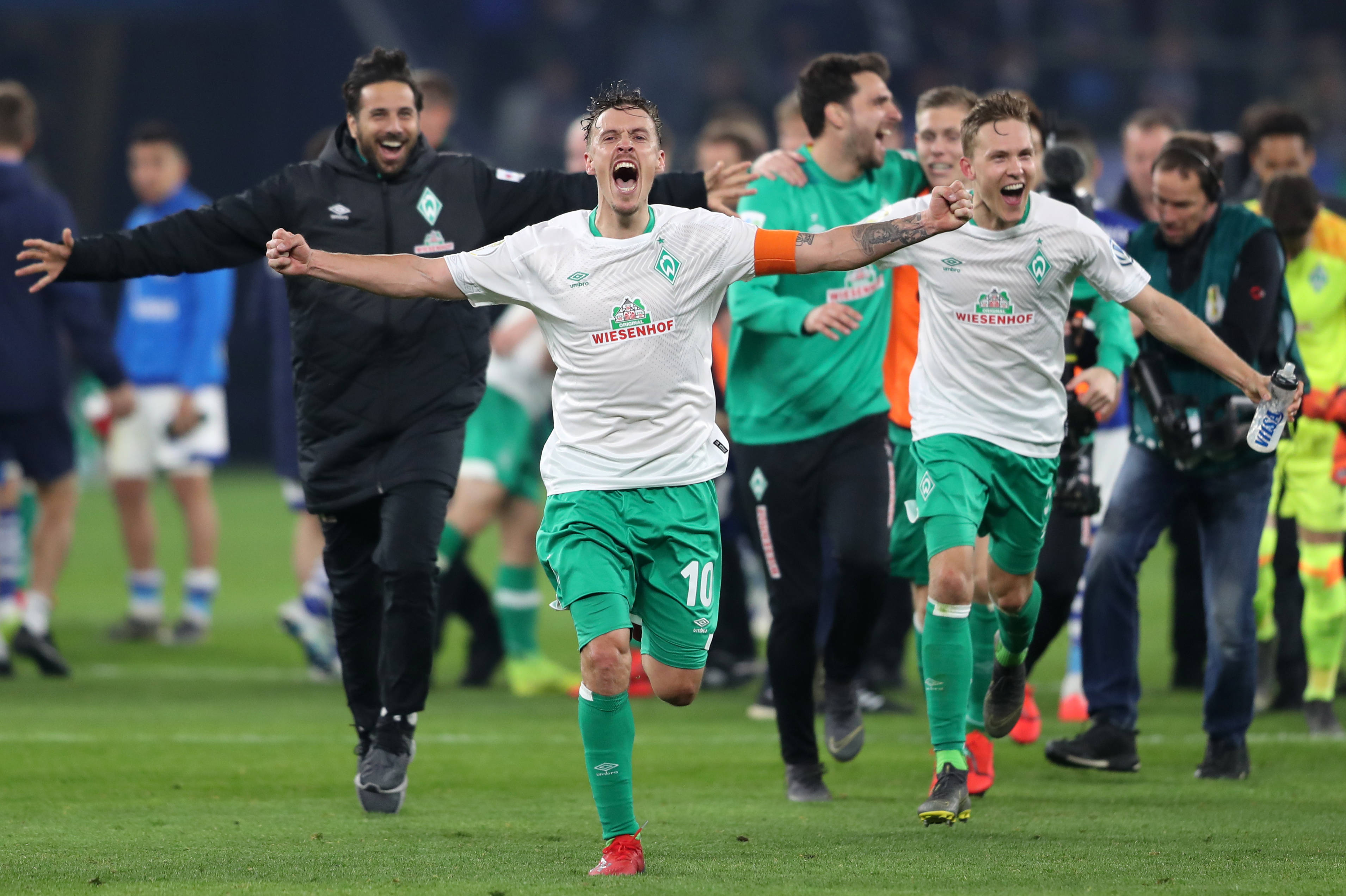 特立尼达国足胜以色列，欧预赛小组赛胜出