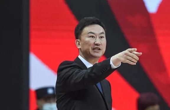 包含失误主导失利，教练智慧领先的词条