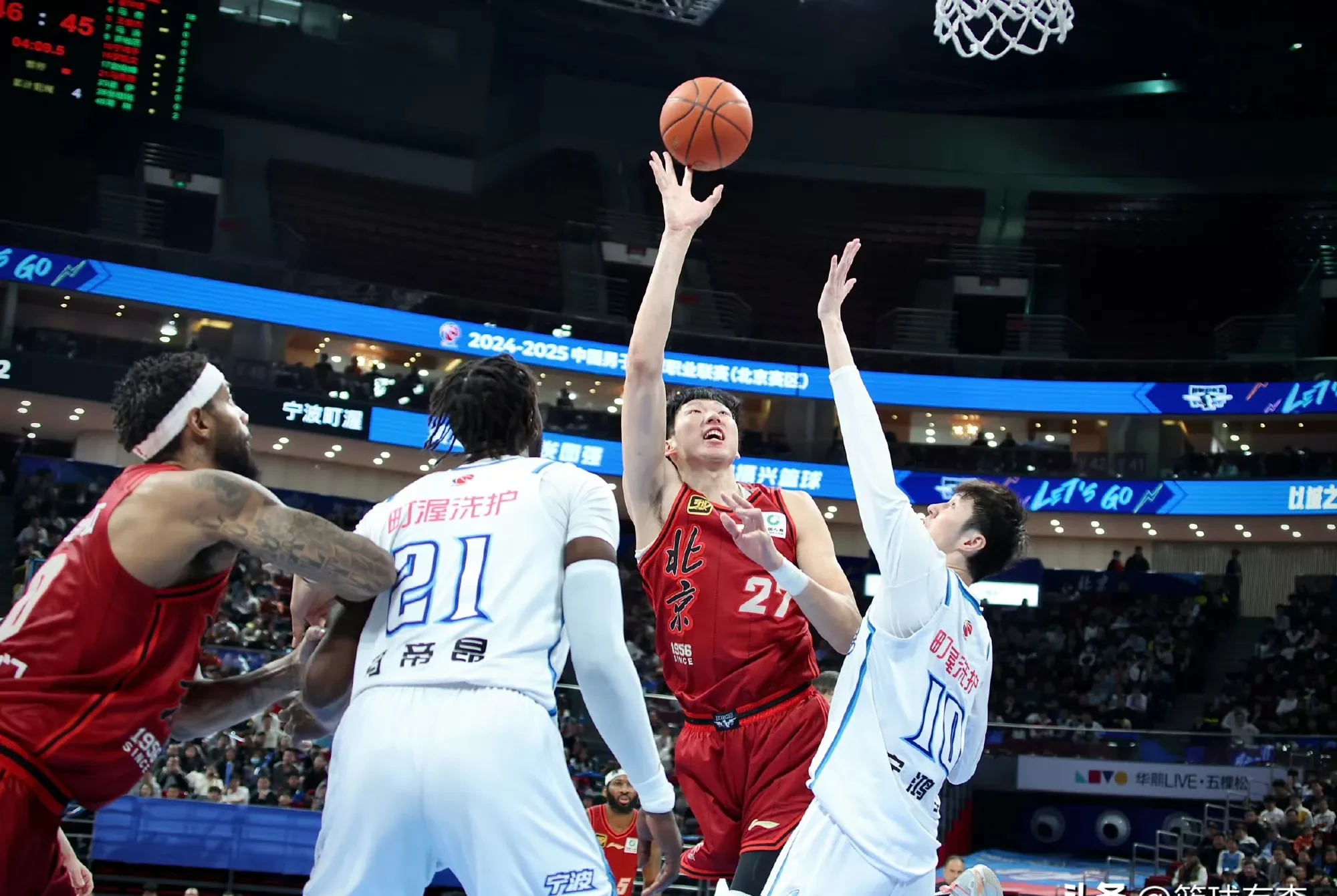 瓦力棋牌游戏-无懈可击！国家队完成完美比赛表现的简单介绍