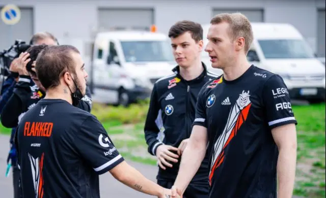 东南亚球队实现突破，奔赴决赛之路的简单介绍