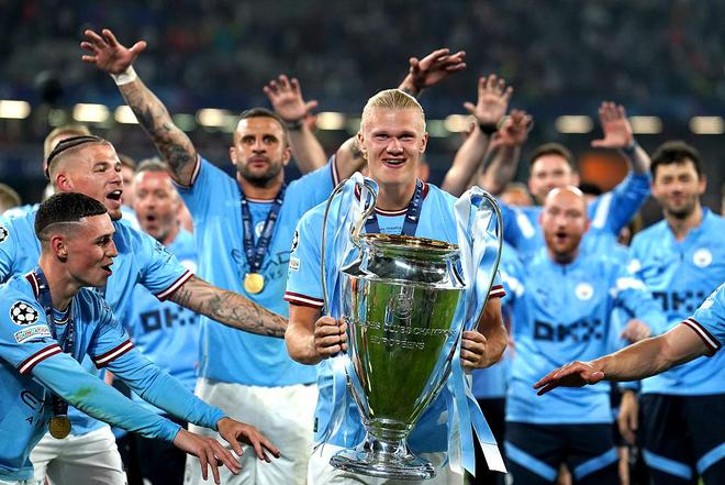 曼城主场大胜波尔图，提前锁定小组第一