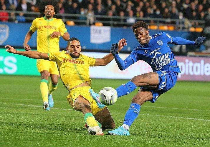 瓦力棋牌-摩纳哥客场逼平马赛，两队实力不相上下的简单介绍