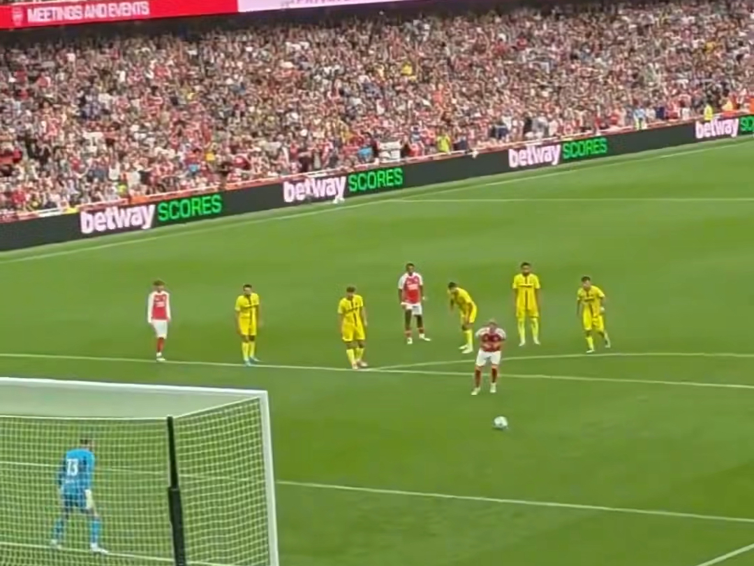 瓦力棋牌-包含赫塔费退步，遭遇比利亚雷亚尔绝杀的词条