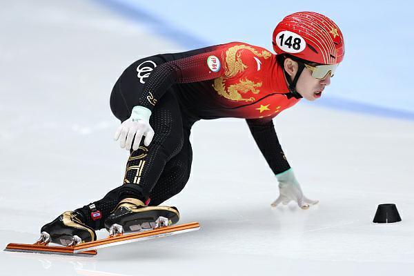 瓦力棋牌游戏-巴西选手实力出众，惊险过关进入决赛