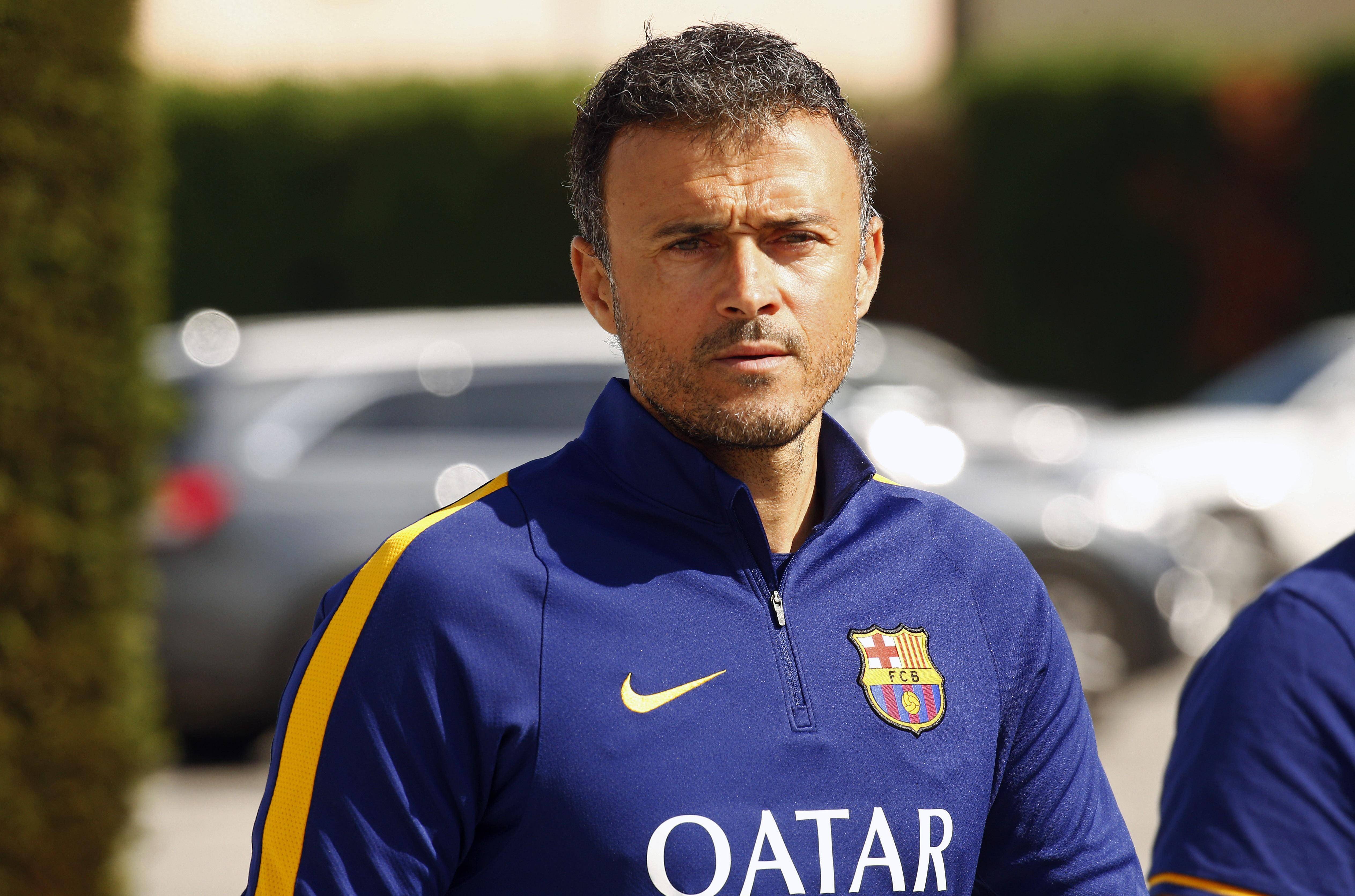 瓦力棋牌官网-关于利物浦球迷大规模抗议VAR裁判判罚的信息