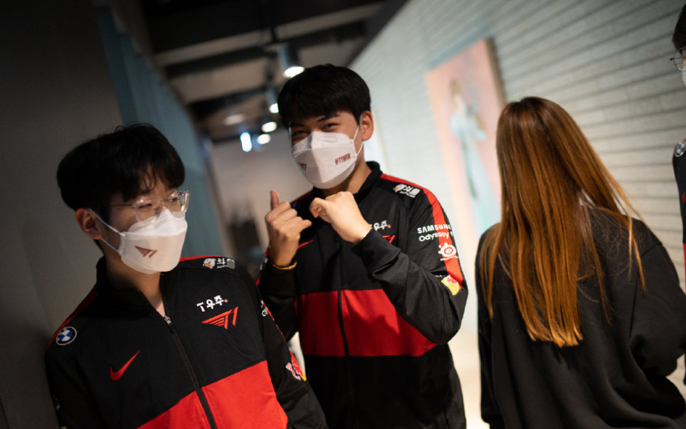 LGD翻盘PSG，Oner开启传奇时刻焦点之战小组赛，成为赛场最大亮点