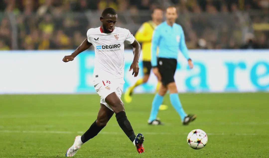 瓦力棋牌游戏-尤文图斯球队备战新赛季引援正式签约