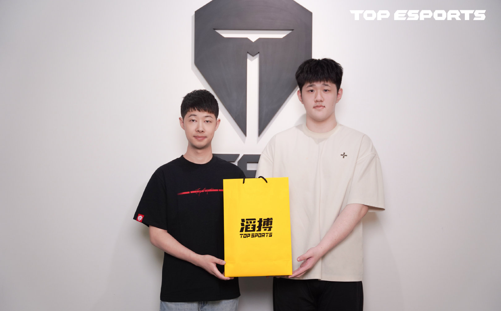 WBG鏖战SHR，Crisp打出惊人五杀宿敌对决全球总决赛，留下经典瞬间