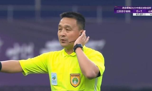 苏宁主帅不满判罚，点球惊魂被延边逼平